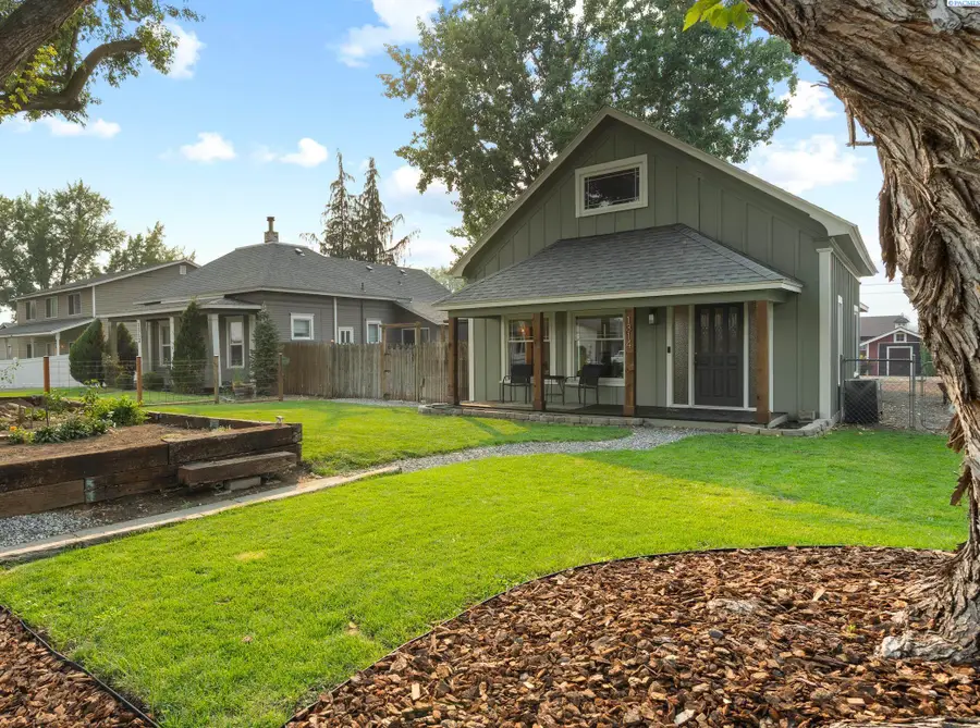1314 Grant Ave, Prosser, WA 99350 - #3