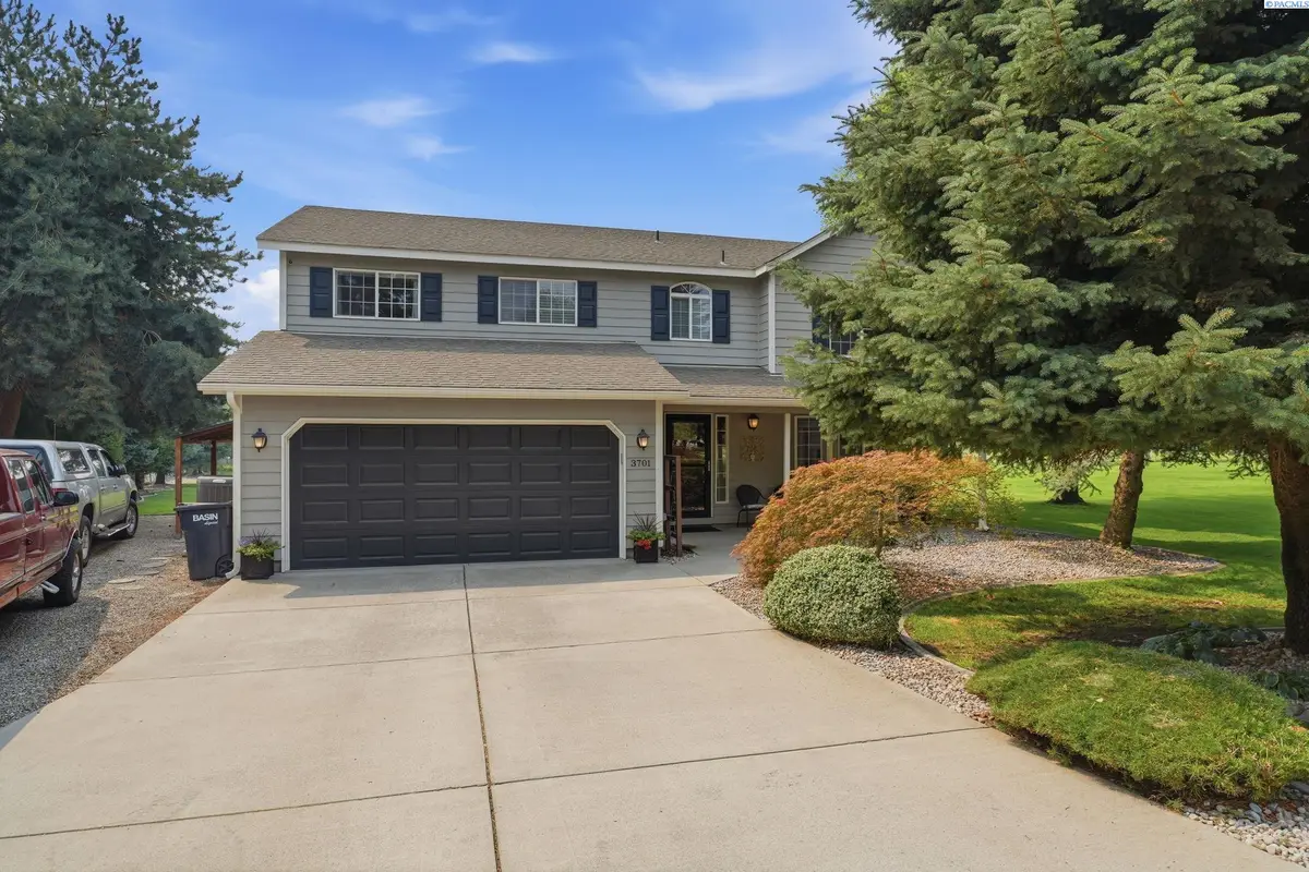 3701 Mount Baker Ct, West Richland, WA 99353 - #1