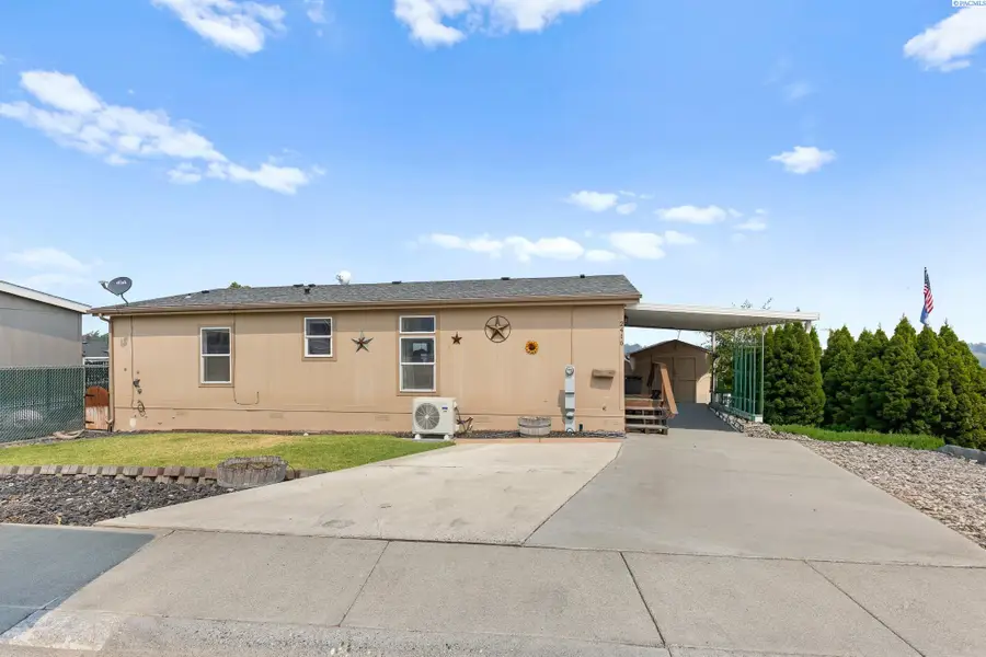 2416 City View Dr, Richland, WA 99352 - #2
