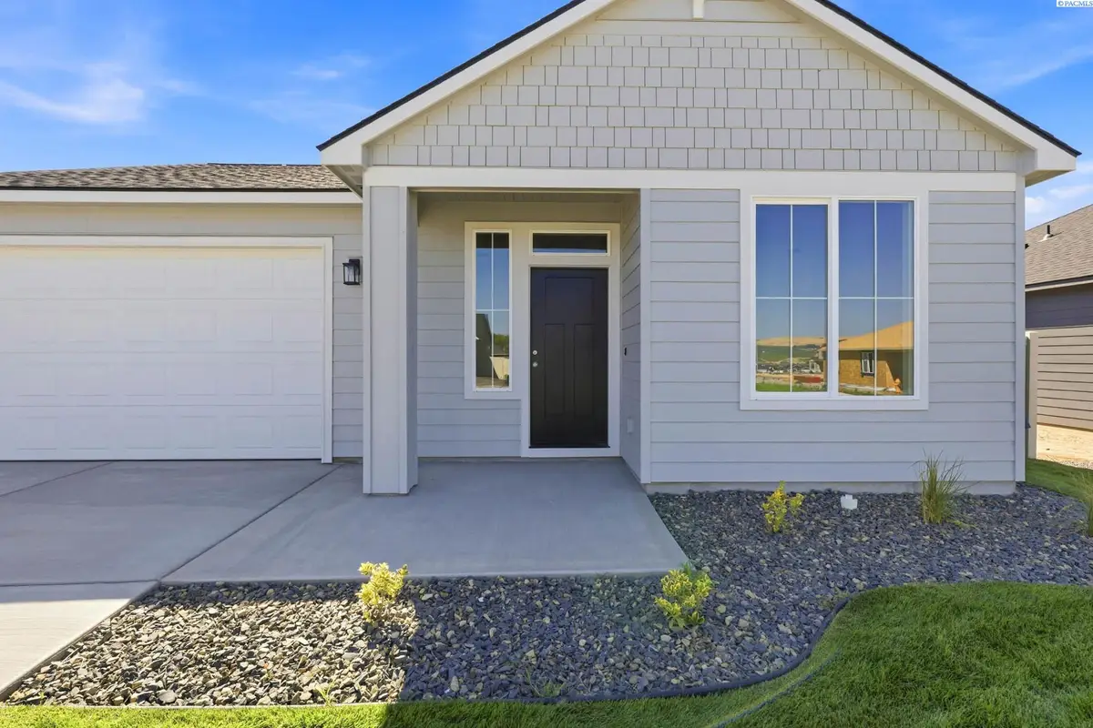 1205 18th St, Benton City, WA 99320 - #1