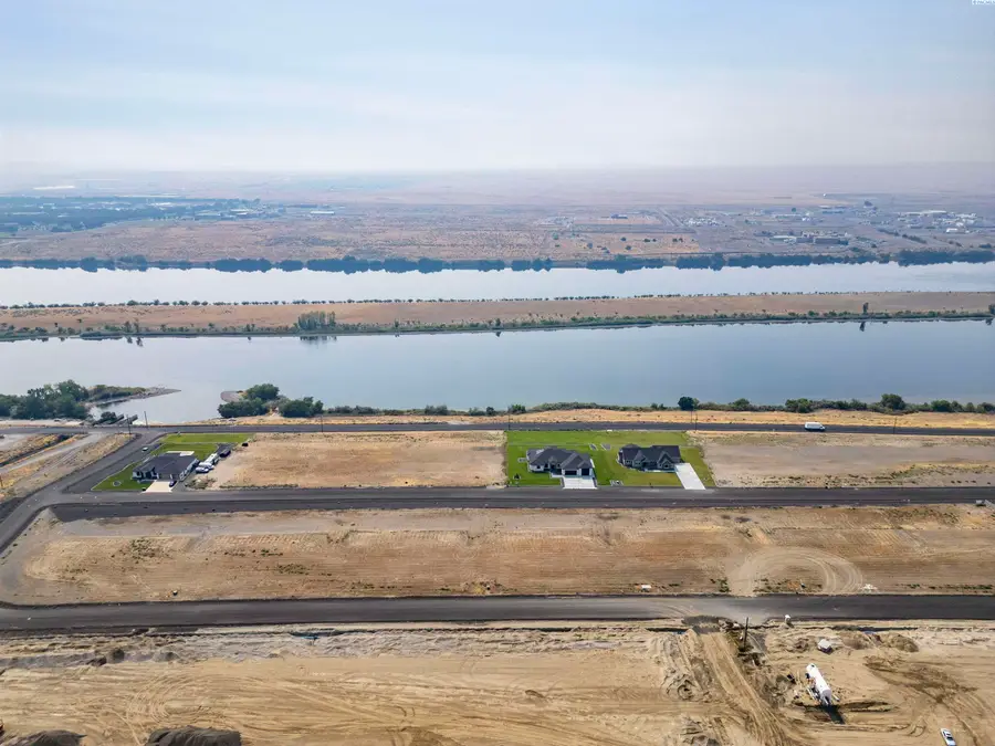 97 Riviera Drive [8], Pasco, WA 99301 - #3
