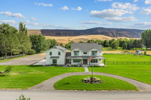 88580 W 119 Pr Nw, Prosser, WA 99350