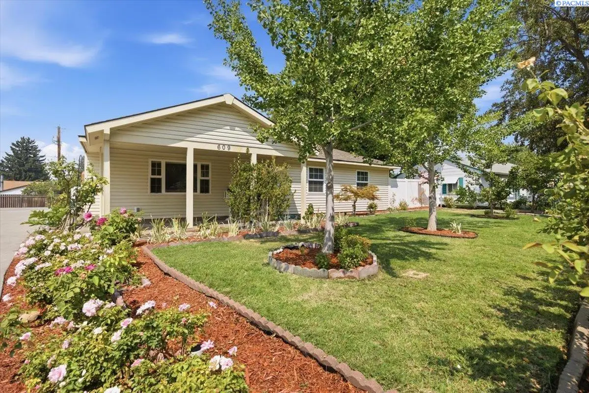 609 Basswood Ave, Richland, WA 99352 - #1