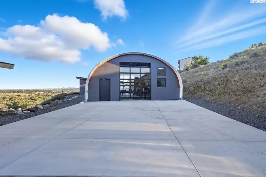 1880 Artemis Rdg, West Richland, WA 99353-9016 - #3