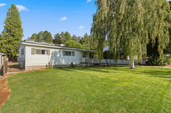 924 Market St, Prosser, WA 99350
