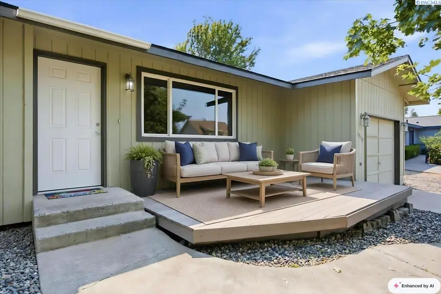 5310 Blue Heron Blvd, West Richland, WA 99353 - #3