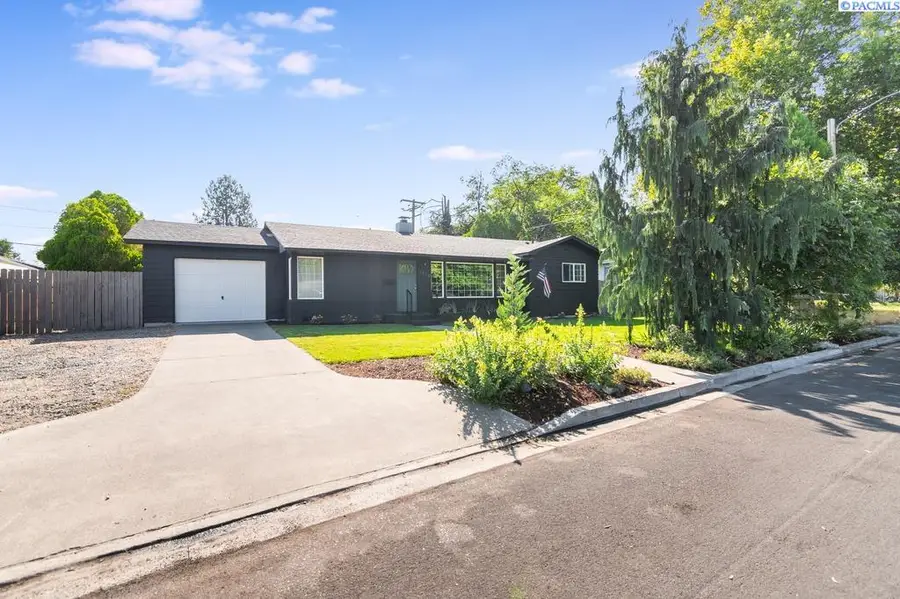 1918 Pike Ave, Richland, WA 99354 - #3