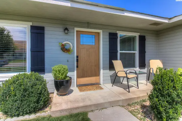 120 SW Malibu Dr., Prosser, WA 99350