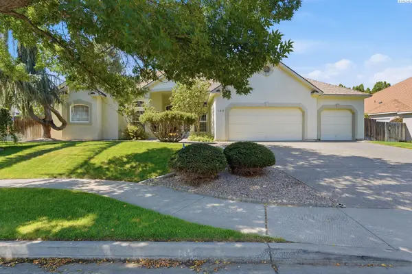 143 W Mesa Drive, Richland, WA 99352