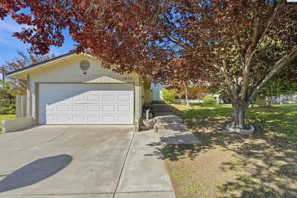 1610 Teal Ct., West Richland, WA 99353