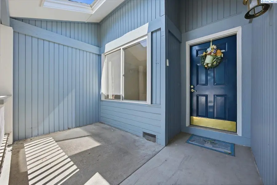 1711 S Kent, Kennewick, WA 99337 - #2