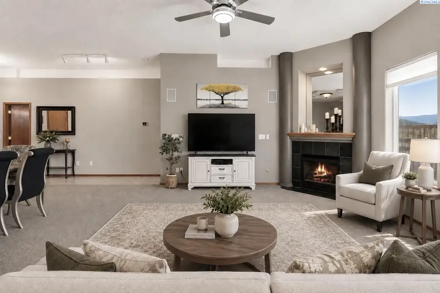 1754 Sagewood St, Richland, WA 99352 - #3