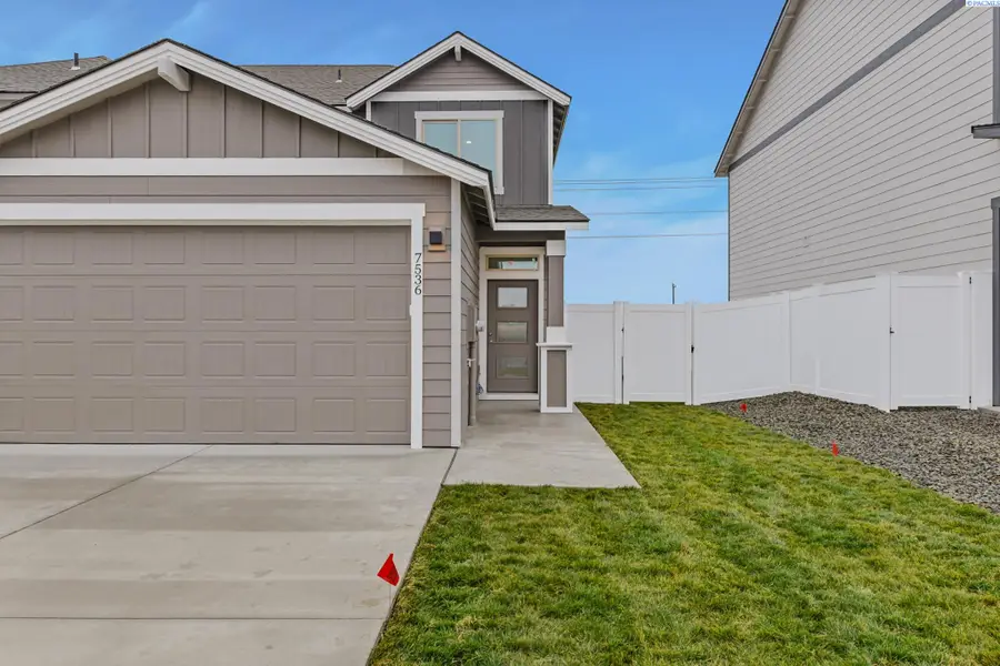 7536 Grapevine Ct, West Richland, WA 99353 - #3