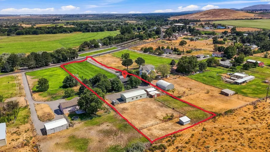 86512 N Harrington Rd, West Richland, WA 99353 - #2