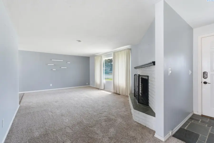 206 Cottonwood Drive, Richland, WA 99352 - #3