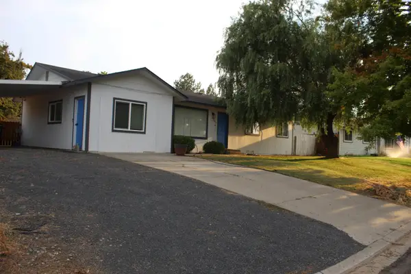 125 Walker Pl, Prosser, WA 99350
