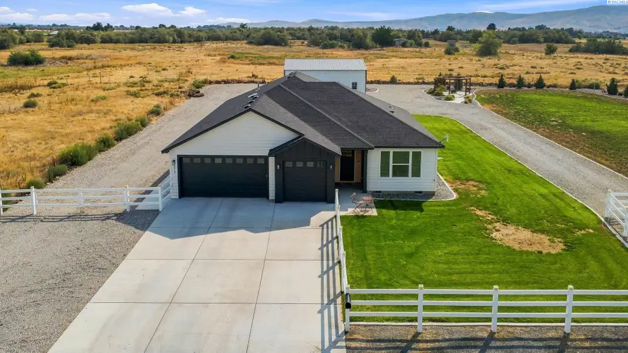 217 Lower County Line Rd, Prosser, WA 99350 - #3