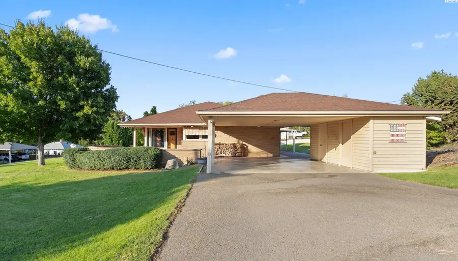 1059 Parker Ct, Prosser, WA 99350 - #2