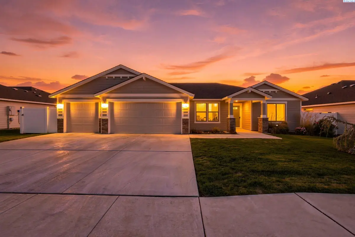 504 Lizzy Lane, Grandview, WA 98930 - #1