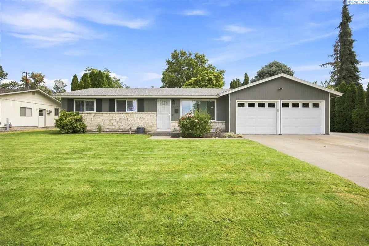2146 Newcomer Ave, Richland, WA 99354 - #1