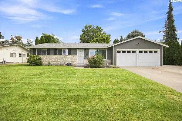 2146 Newcomer Ave, Richland, WA 99354