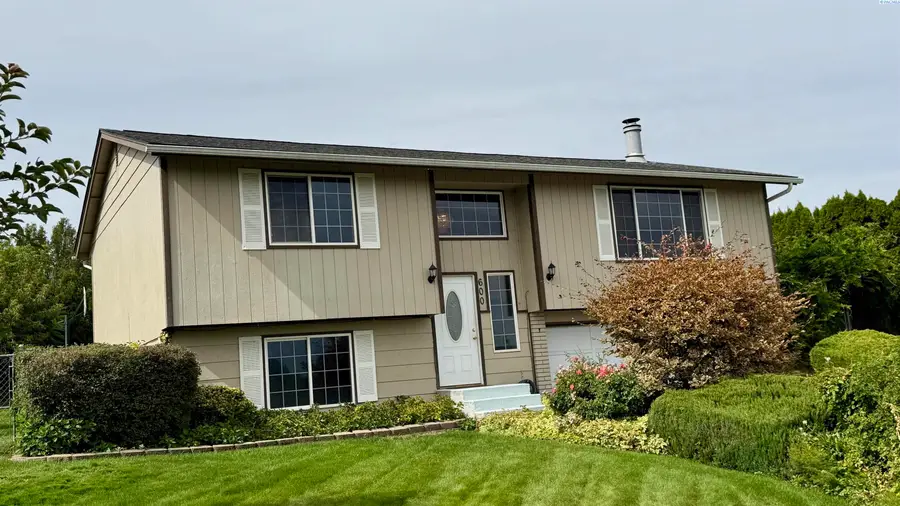 600 Westwind Drive, Zillah, WA 98953 - #2