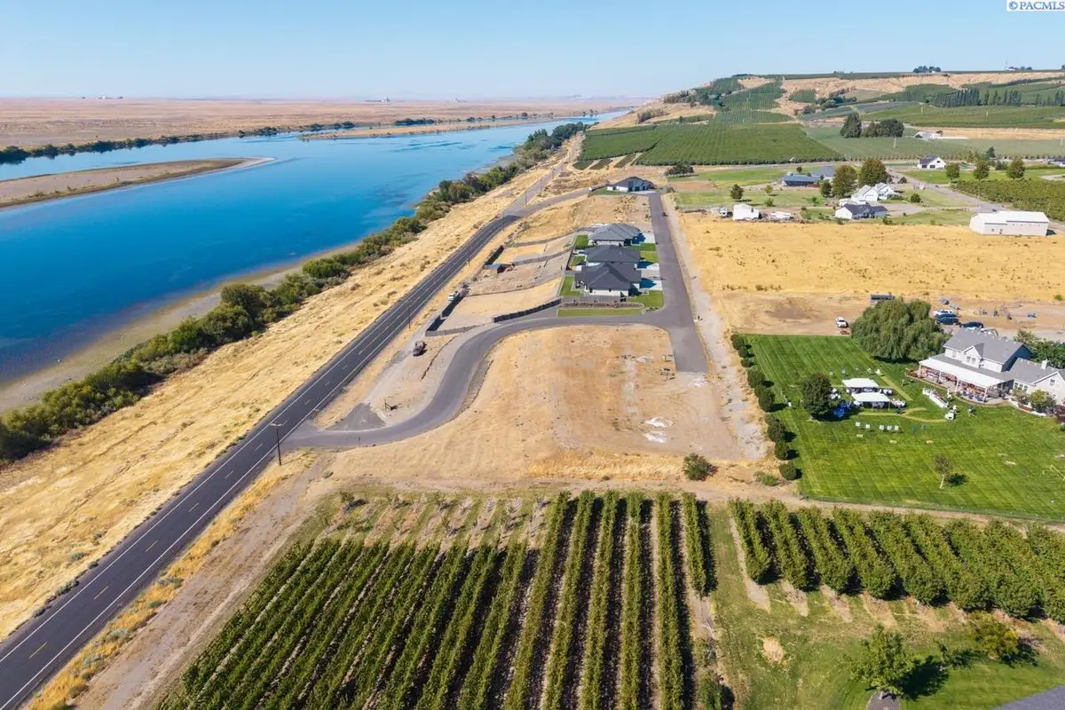 1 Columbia Bluff Lane #Lot 9, Pasco, WA 99301 - #1