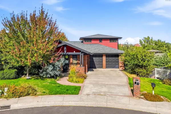 620 SE Edge Knoll Dr, Pullman, WA 99163