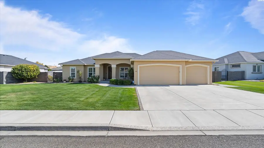 1352 Gala Way, Richland, WA 99352 - #2