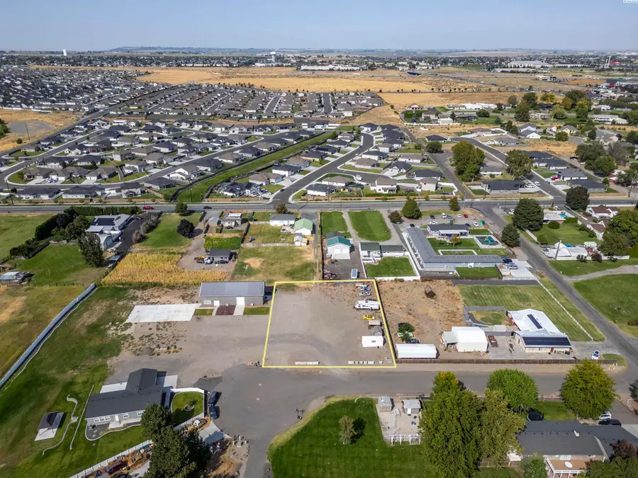 7301 W Dradie St, Pasco, WA 99301 - #2