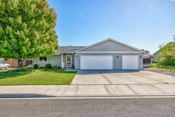 590 Tanglewood Drive, Richland, WA 99352