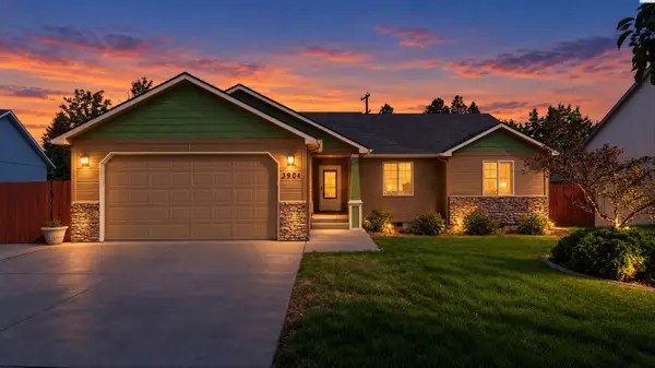 3904 W 19th Ct, Kennewick, WA 99338