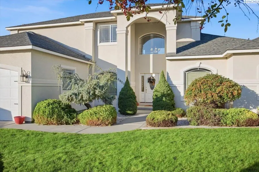 4900 W 24th Ave, Kennewick, WA 99338 - #2