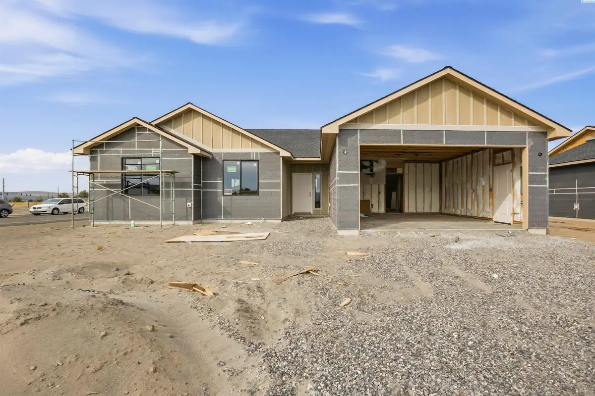 610 Eureka Ave, Pasco, WA 99301 - #1