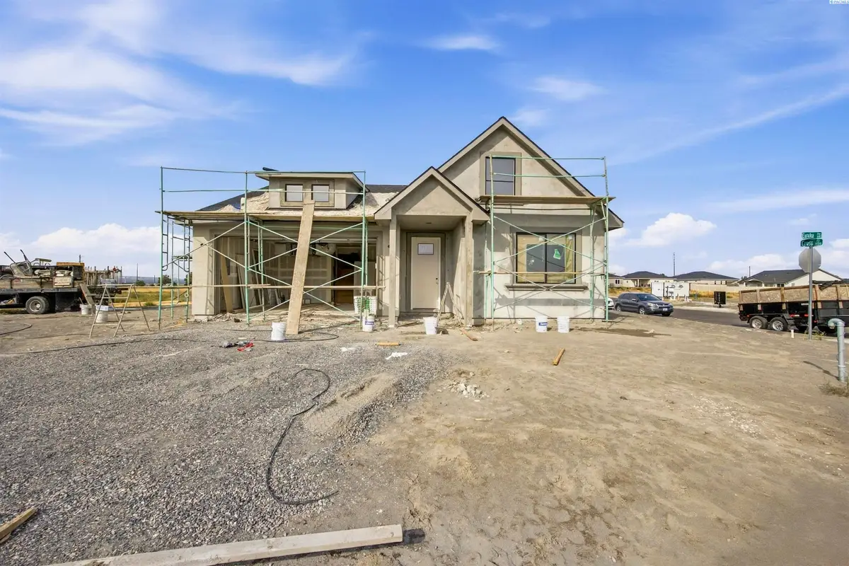 618 Eureka Ave, Pasco, WA 99301 - #1