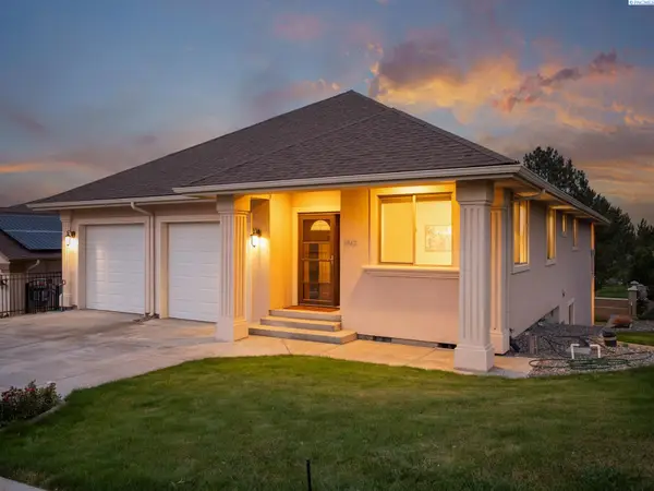 1942 Sky Meadow Ave, Richland, WA 99352
