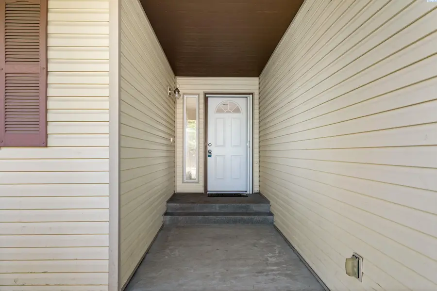 4011 Hayden Lane, Pasco, WA 99301 - #2
