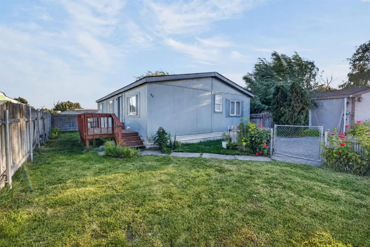 925 N Elm Ave #48, Pasco, WA 99301 - #1