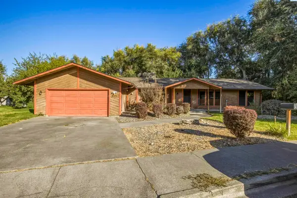 815 S Anderson St, Kennewick, WA 99336
