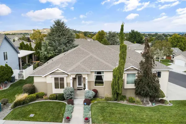 1995 Penny Royal Ave, Richland, WA 99352