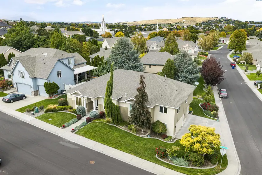 1995 Penny Royal Ave, Richland, WA 99352 - #2