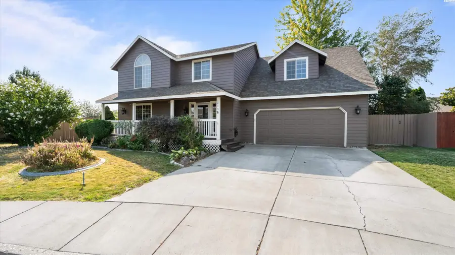 1615 W 24th Pl, Kennewick, WA 99337 - #3