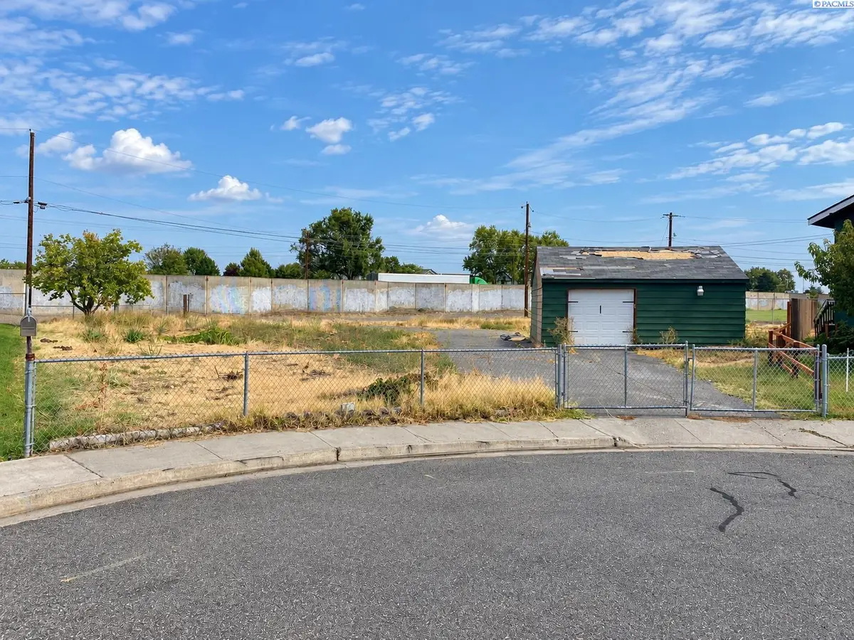 1535 W Jay St, Pasco, WA 99301 - #1