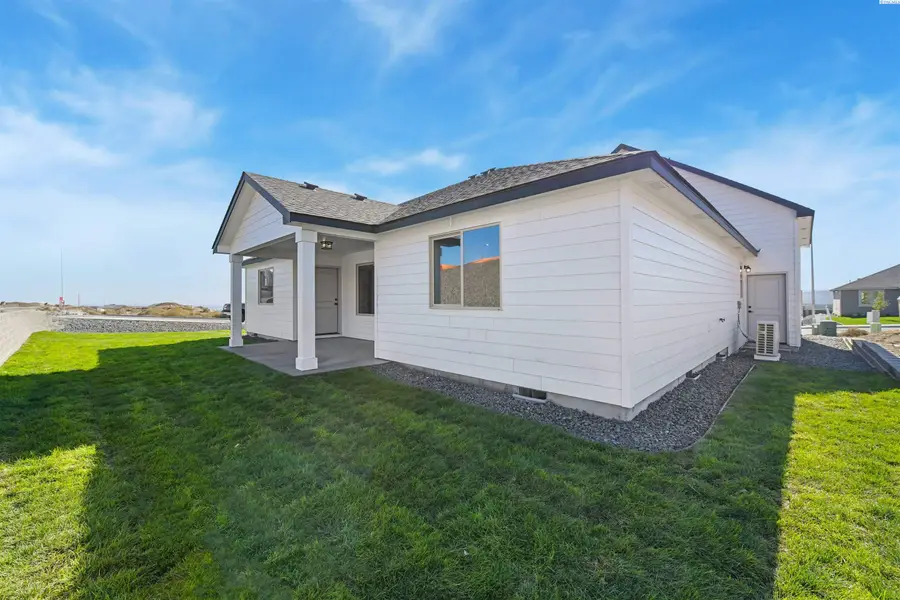 704 Honeylicious St, Richland, WA 99352 - #3