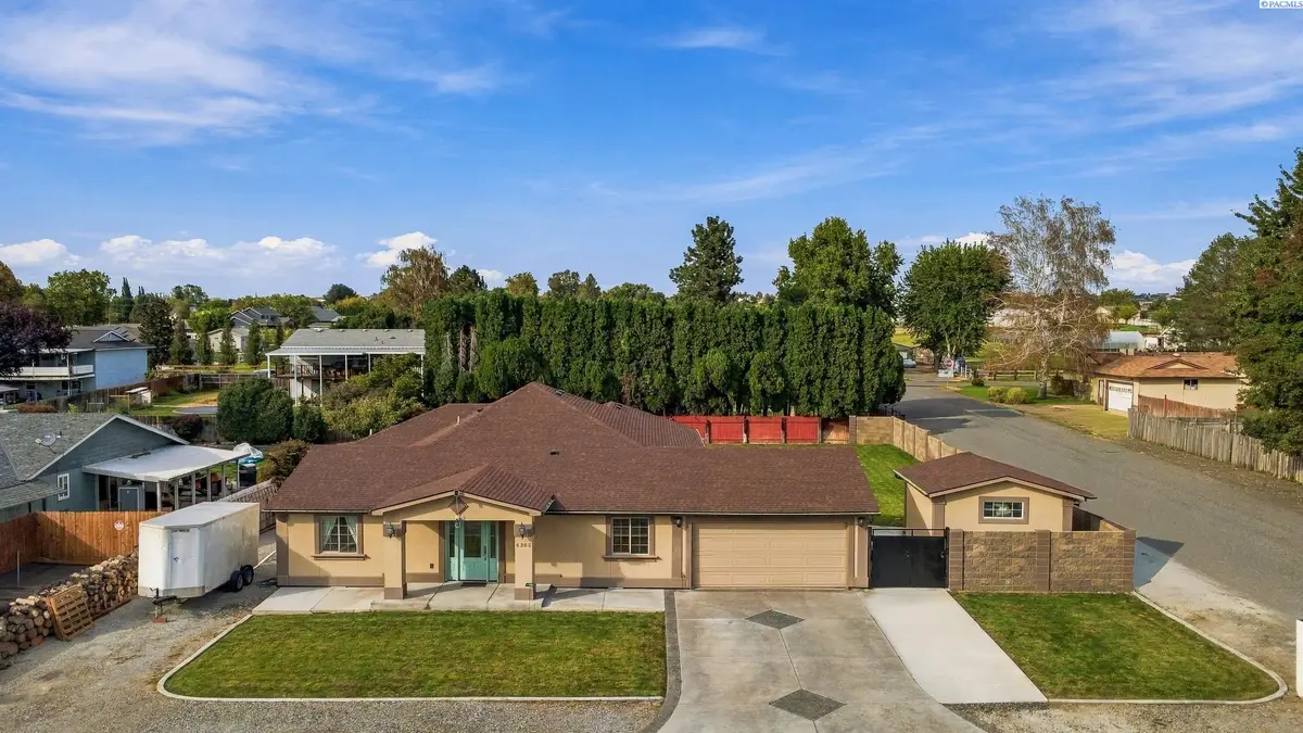 6205 Melville Rd, Pasco, WA 99301 - #1