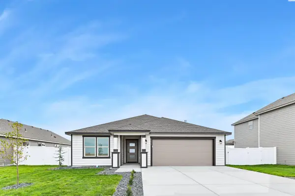 5824 Redtail Dr, Pasco, WA 99301