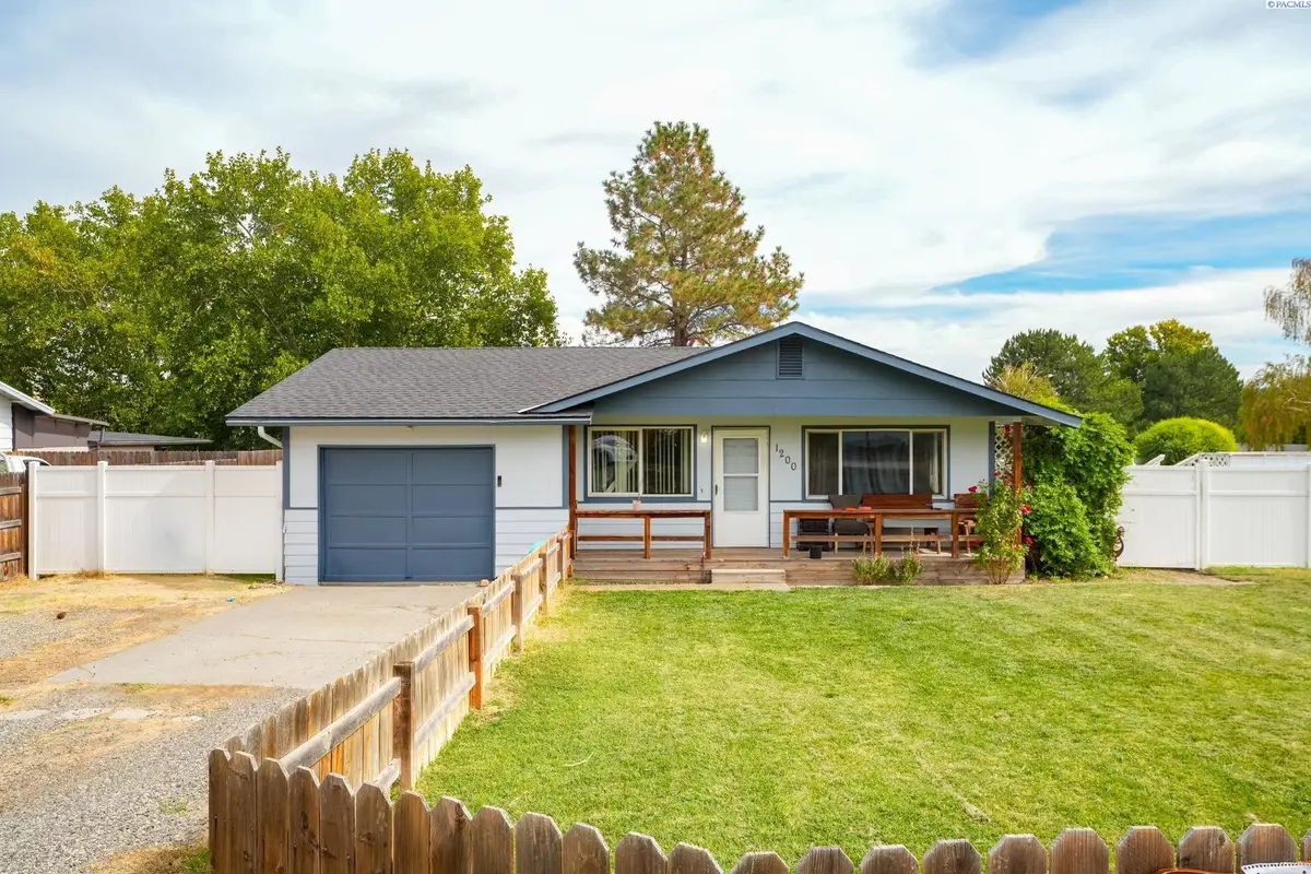 1200 13th St, Benton City, WA 99320 - #1