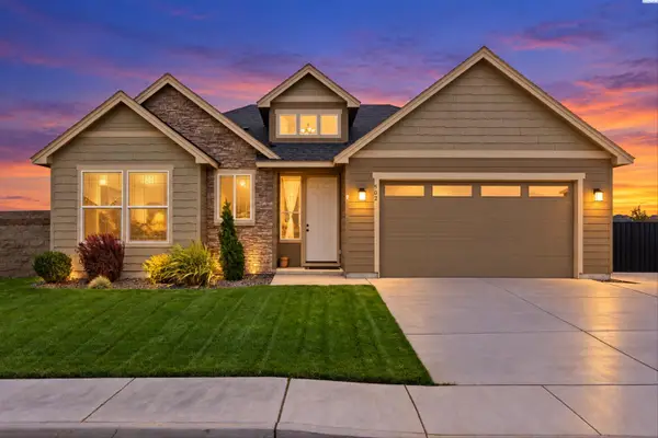 502 Constance Ave, West Richland, WA 99353