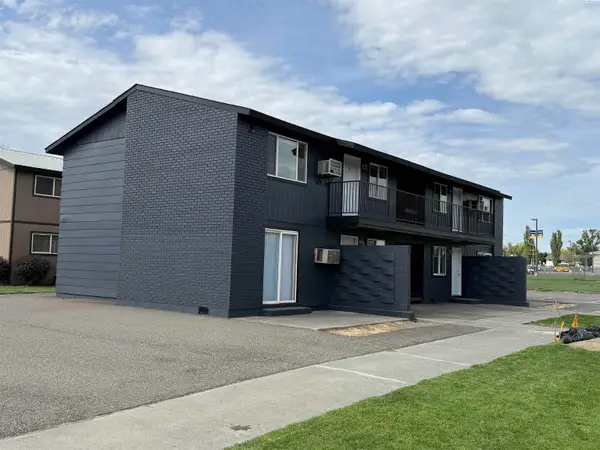 2029 W Pearl St., Pasco, WA 99301