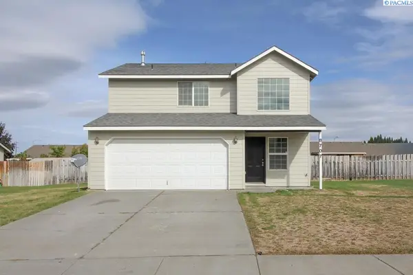 8707 Stutz Drive, Pasco, WA 99301
